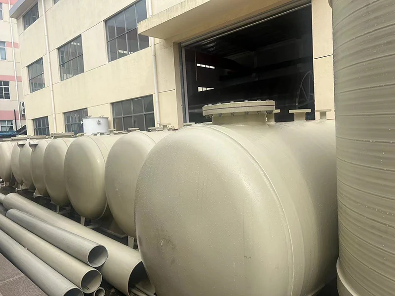 Tanque de Almacenamiento Horizontal en Polipropileno