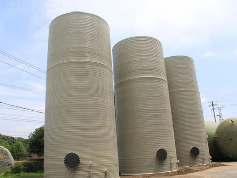 Tanque vertical PPH